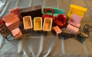 Lot of 17 Vintage Superior And Plastic Co. Tous Furniture Pieces - Picture 1 of 7