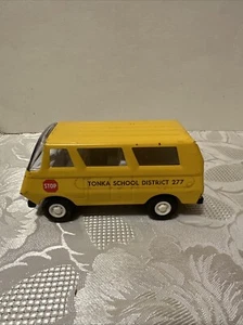 Tonka School District Bus 277 Yellow Good Condition Made in USA Vintage 55360 - Picture 1 of 11