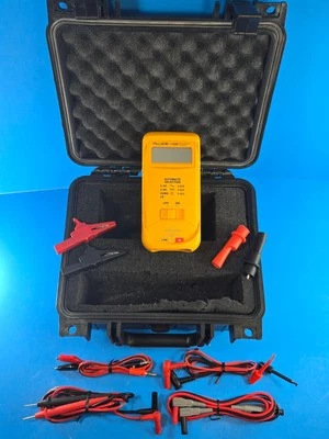 Fluke 7-600 Electrical Tester Meter Multimeter Pristine! - Image 1 of 4