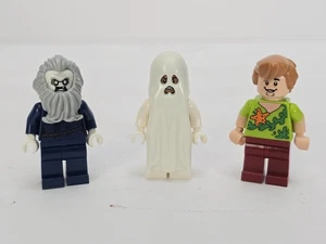 LEGO Scooby Doo Shaggy Ghost Lighthouse Keeper Minifigure Lot of 3 - Picture 1 of 5