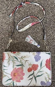 KATE SPADE NY Women's Kingston Drive Blossom Alessa Cream Leather Crossbody - Picture 1 of 10