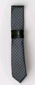 Corbata delgada a cuadros Alfani Gino para hombre azul gris resistente a las manchas a cuadros 2 3/4" - Imagen 1 de 4