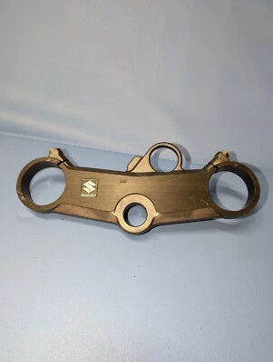 Suzuki GSXR 1000 2001 2002 OEM techo triple abrazadera recta xa87132 01 02  Foto 1 de 2