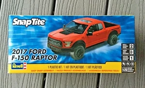 REVELL 1/25 RED 2017 FORD RAPTOR PICK UP TRUCK PLASTIC SNAP MODEL # 85-1985 NIB - Picture 1 of 5