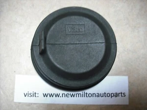 89001960 A GENUINE VALEO CITROEN C4 HEADLIGHT RUBBER BULB DUST CAP 2004-2010 - Picture 1 of 4