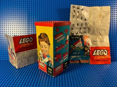 Lego set 702-2: basic set from 1961: Complete with instructions - Image 1 of 4