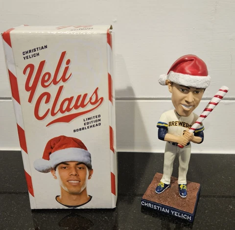 YELI CLAUS - Christian Yelich - Milwaukee Brewers Limited Edition Bobblehead Cover