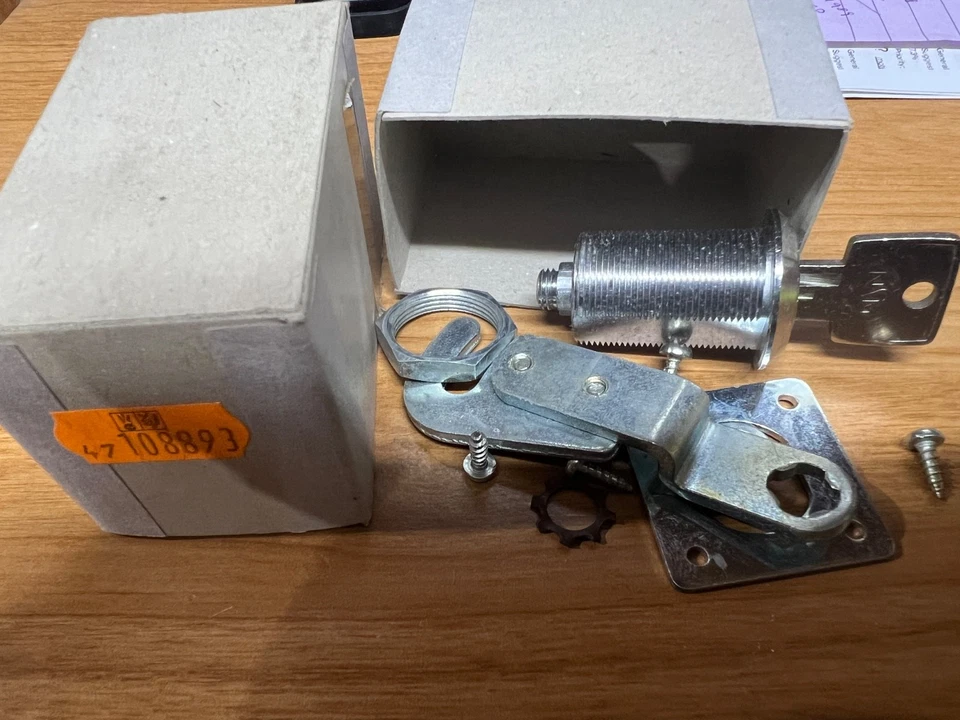 NSM - Conjunto de bloqueo. Kit - NOS - Parte # 108-893 Foto 1 de 1