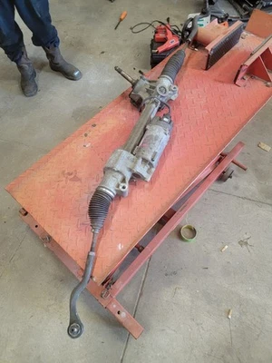 Cremalheira de direção elétrica 2012 Mercedes Benz CLS 550 AWD - Imagem 1 de 4