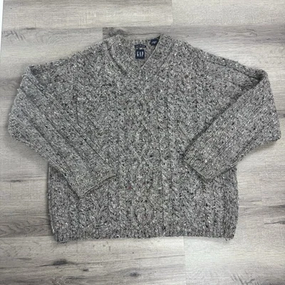 Gap Knit by Hand Sweater Men’s Large 100% Wool V-Neck 90s READ DAMAGED - Image 1 of 4