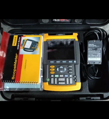 .1PC Fluke 196C Digital Oscilloscope ScopeMeter Handheld 1GS/s 100mhz FedEx/DHL - Image 1 of 4