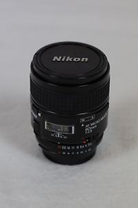 NIKON AF MICRO NIKKOR 60mm f/2.8 Objektiv Lens Portrait 1:2.8