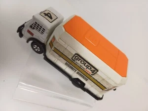 Matchbox Diecast Toys Super Kings K-19 Ford D 800 Security Truck GROUP 4  - Picture 1 of 8