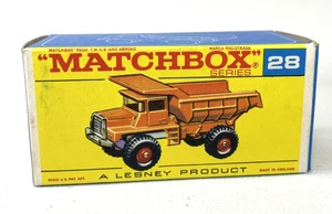 Matchbox Lesney 28 Mack Dump Truck Original Box. - Picture 1 of 5
