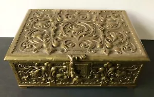 Antico humidor Germania Erhard & Sohne ornato ottone bronzo legno foderato scatola con cerniera - Foto 1 di 12