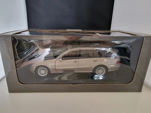 1:18 KYOSHO MERCEDES E320T S211 PLATA CUBANITA MODELO ESPECIAL CUERO EMBALAJE ORIGINAL - Imagen 1 de 7