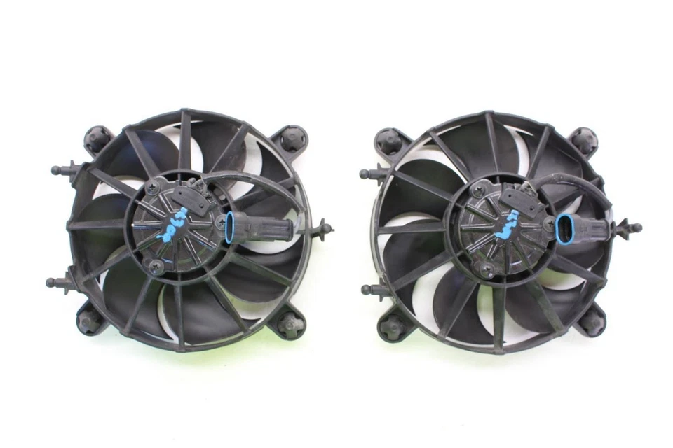 12-16 Porsche 911 Carrera 3.8L Pair of Engine Cooling Fans and Motor - Image 1 of 4