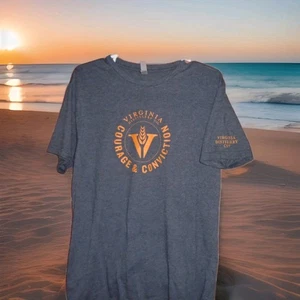 VIRGINIA DISTILLERY COMPANY COURAGE & CONVICTION MENS LOGO TSHIRT SIZE LARGE - Picture 1 of 4