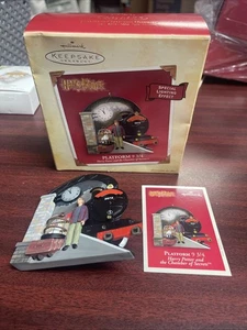 Hallmark Keepsake Harry Potter Ornament Platform 9 3/4 Lighting Effect 2003 - Picture 1 of 9