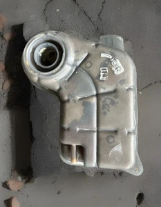 Audi Ausgleichsbehälter, Kühlmittel CRT 105 000S für AUDI A4 B6/B7/A6;VW PASSAT - Bild 1 von 2