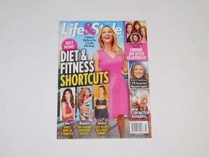 Life & Style Magazine February 2023 Reese Witherspoon Kelly Clarkson Beyonce ++ - Picture 1 of 1
