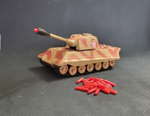 Corgi Toys King Tiger Heavy Tank with 25 Projectiles No BOX - Picture 1 of 7