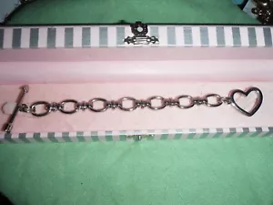 Juicy Couture YK2 Silver Starter bracelet with Heart & Arrow Toggle Clasp NEW - Picture 1 of 4