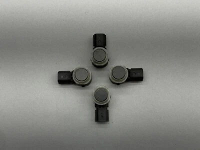 Sensor de asistencia de estacionamiento de respaldo trasero OEM Chrysler Dodge Jeep Ram 1500 2500 Challenger Foto 1 de 4