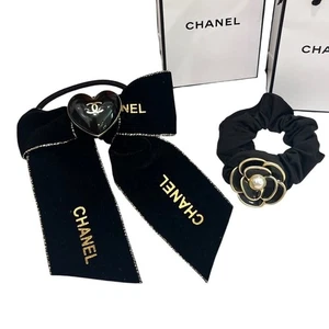 (2) Chanel Accesorios para el cabello Corbata y crunchie para el cabello Nuevo - Imagen 1 de 4