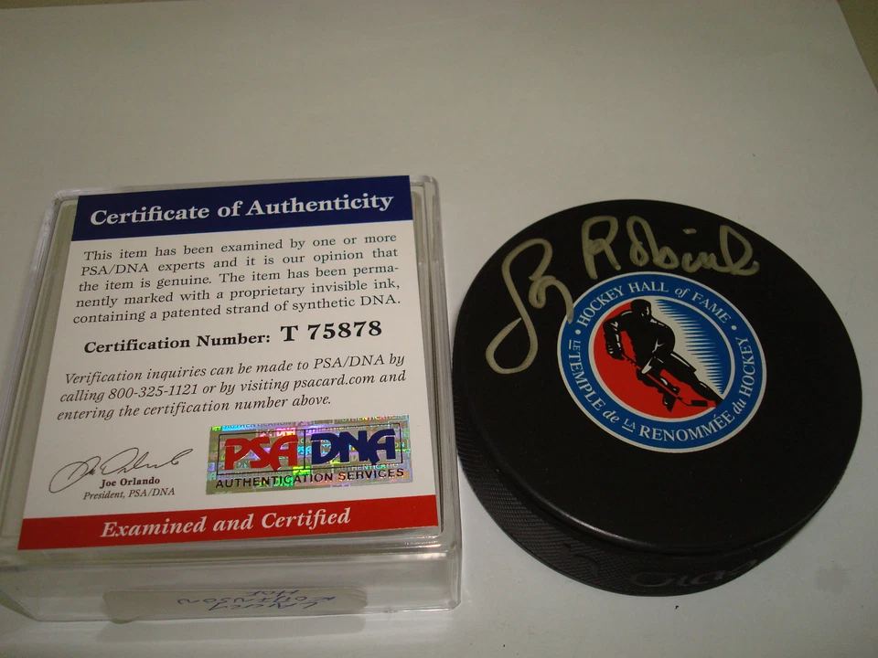 Larry Robinson Signed Hall Of Fame Hockey Puck PSA/DNA Canadiens HOF a - Image 1 of 4