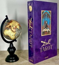 Dalí. Tarot Cards by Johannes Fiebig with Booklet in Box-BRAND NEW- SEALED