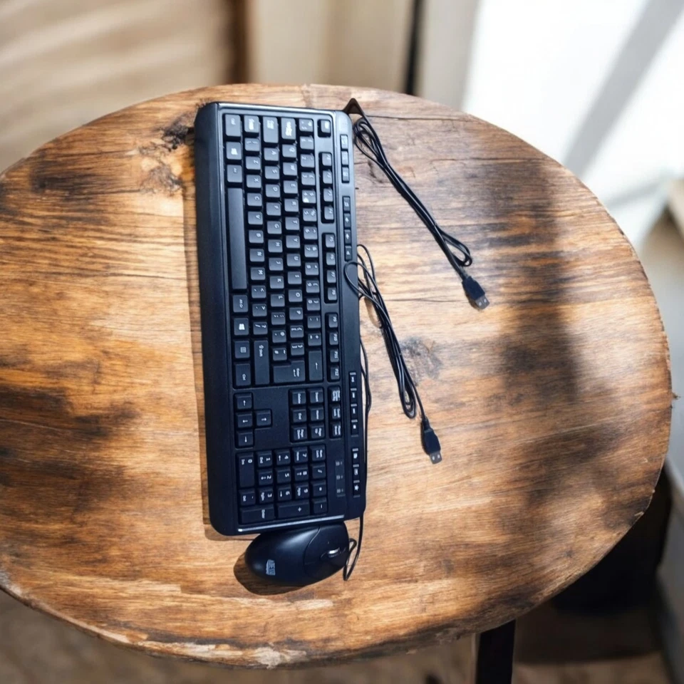 Adesso AKB-132CB Multimedia Keyboard & Mouse Combo Wired USB UK Layout Black New - Image 1 of 1