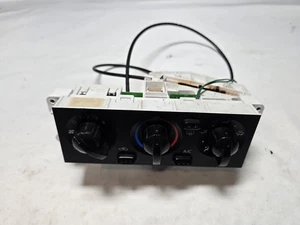 2001 - 2004 Nissan Xterra Climate Control Assembly w/ Cables - Picture 1 of 6