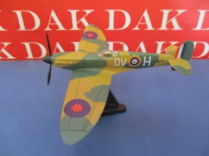 Die Cast 1/93 Modellflugzeug Aircraft Spitfire MKII QV-H RAF August 1940 - Bild 1 von 4