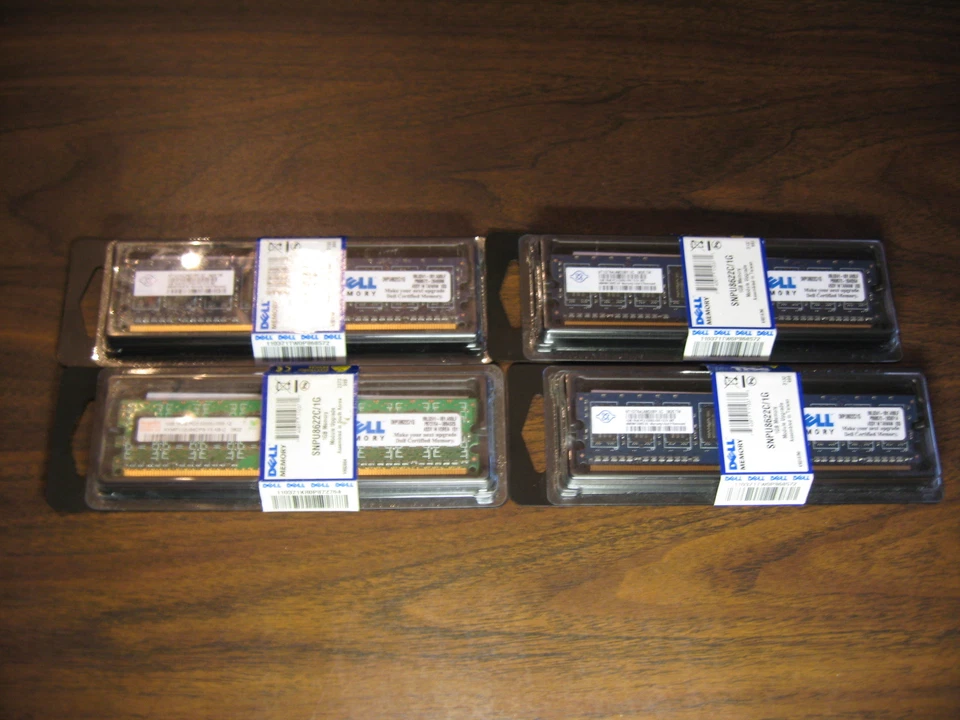 DELL Certified SNPU8622C/1G DDR2 DIMM 667Mhz Desktop Memory RAM PC2-5300 NEW  - Image 1 of 4