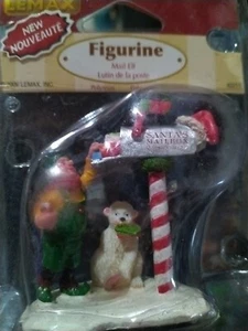 Lemax "MAIL ELF" #62211 Miniature Figurine 2006 Santa's Mailbox Polar Bear C T10 - Picture 1 of 1