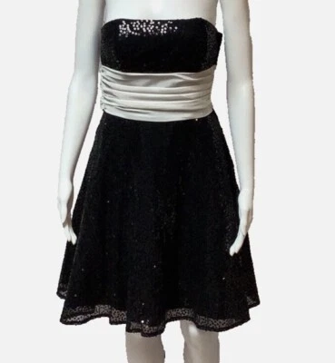 Betsey Johnson Black Sequin Strapless White Bow Tulle Evening Cocktail Dress Sz8 - Image 1 of 4