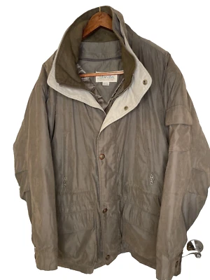 St Johns Bay Men’s L coat Snap Up Zip Out Quilted Lined Taupe Poly Nylon - Image 1 of 4
