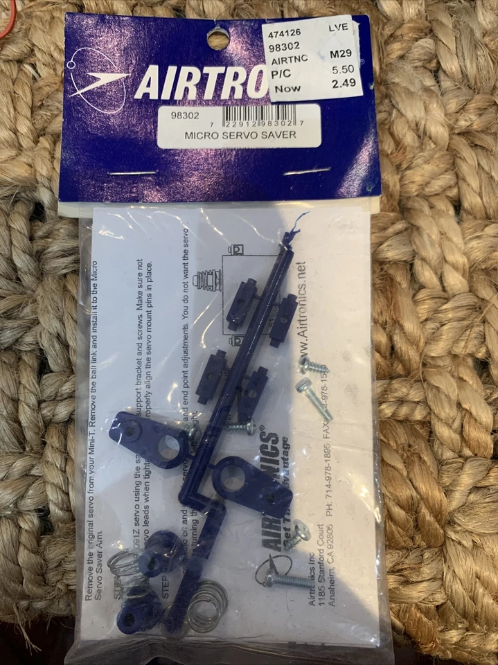 AIRTRONICS Micro Servo Saver 98302 Rc Car, Truck, Buggy, Drift - Image 1 of 4