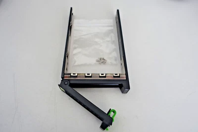 Fujitsu A3C40179841 Rahmen RX2540 RX2530 M1 M2 M3 M4 M5 2,5" SFF HDD Tray Caddy - Bild 1 von 2