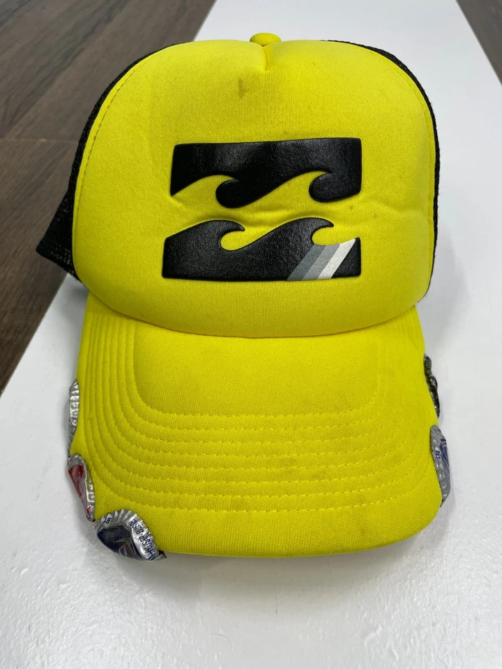 Gorra Billabong Amarilla Trucker Malla A Presión Trasera Sombrero Tapas Botella Cerveza Foto 1 de 4