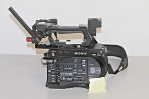 Videocámara profesional Sony PXW-FS7 Mk2 MK II 4K Super35 - 213 H/Body Only - Imagen 1 de 9