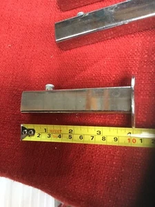 "TAPA DE EXTREMO DE RACK HANGROD PULIDO CROMADO Ver Descripción Juego de 2  - Imagen 1 de 2