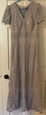 Vestido de encaje floral gris/desnudo talla 10 Tadashi Shoji Foto 1 de 4