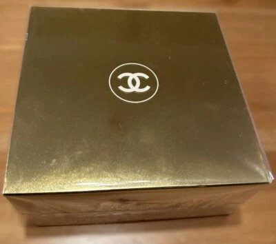 Polvo fresco para después del baño Chanel Coco Mademoiselle 5 oz 142 g hecho en EE. UU. de Japón Foto 1 de 2