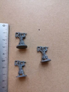 PEASANT WITH FLAILS/15MM/TEUTONIC KNIGHTS/TIME OF LEGENDS JOAN OF ARC G356 - Imagen 1 de 1