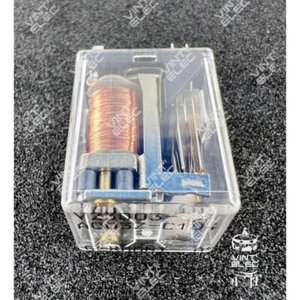 V23003A0037C104/V23003-A0037-C104 Relay SIEMENS Tube - Picture 1 of 2