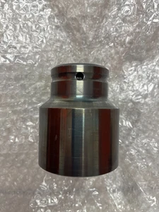 KTM X-BOW GTX / GT2 / GT4 CENTER HUB SOCKET - Picture 1 of 2