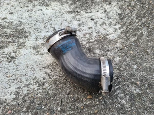 VW SE SK AU Druckschlauch Ladeluftschlauch Lade Druck Luft Schlauch 5N0145762AM - Picture 1 of 8