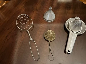 4 Vtg Kitchen Utensils 1 Is Foley!  - Picture 1 of 3